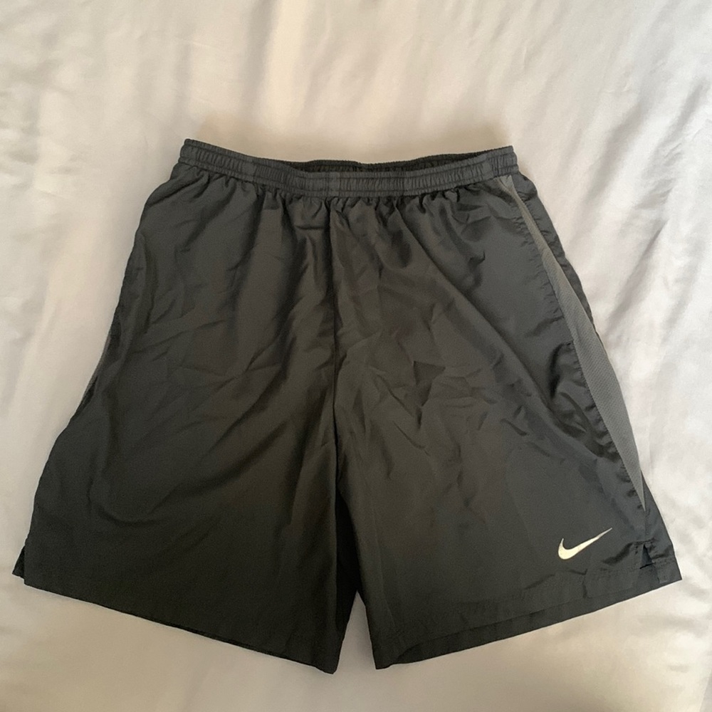 Nike Dri-Fit running shorts size large in black